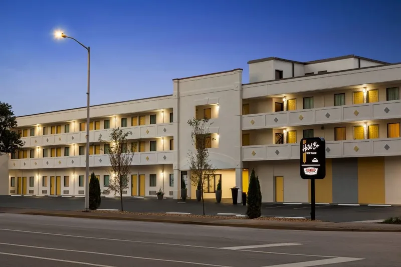 Exterior photo of Hotel Bo